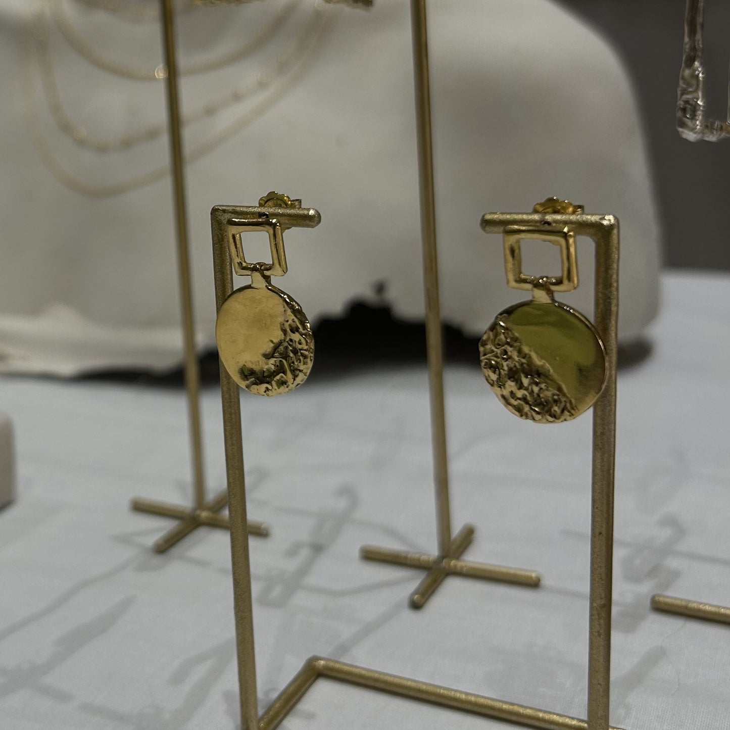 Boucles d'oreilles Tholéite pendantes