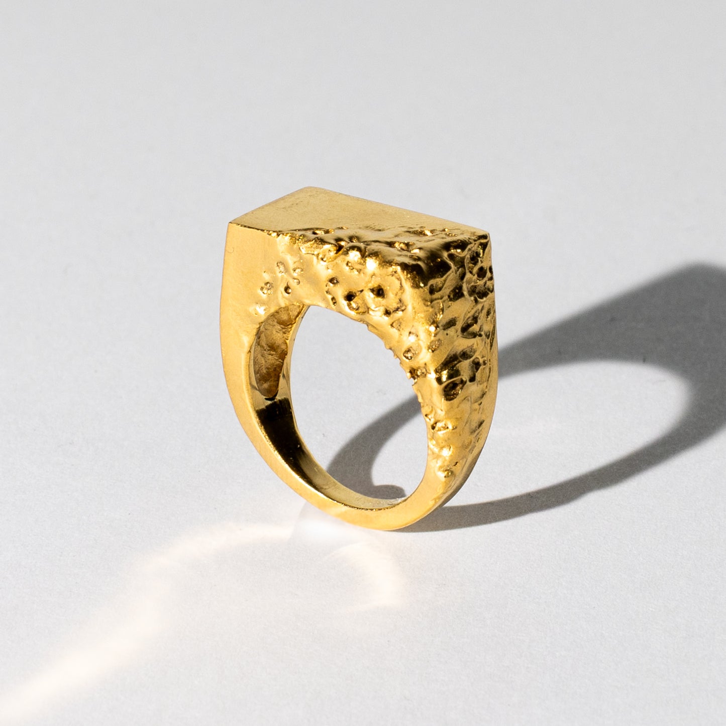 Chevalière Tholéite